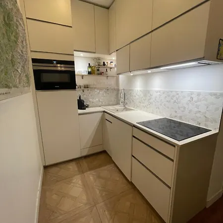 Apartment Avec Parking *