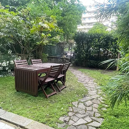 Avec Parking Apartment *